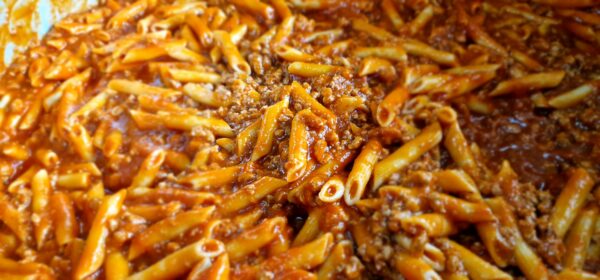 Macarrones boloñesa